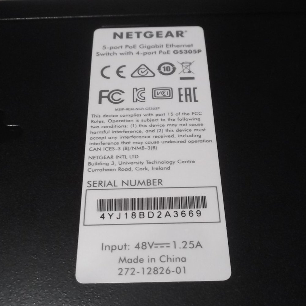 NETGEAR 5 Port PoE Gigabit Ethernet Switch with 4-port PoE GS305P AC Adapter